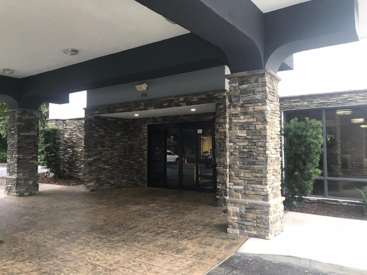 Wingate By Wyndham Charleston Coliseum Hotel North Charleston Bagian luar foto